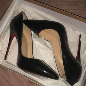 SO KATE CHRISTIAN LOUBOUTIN